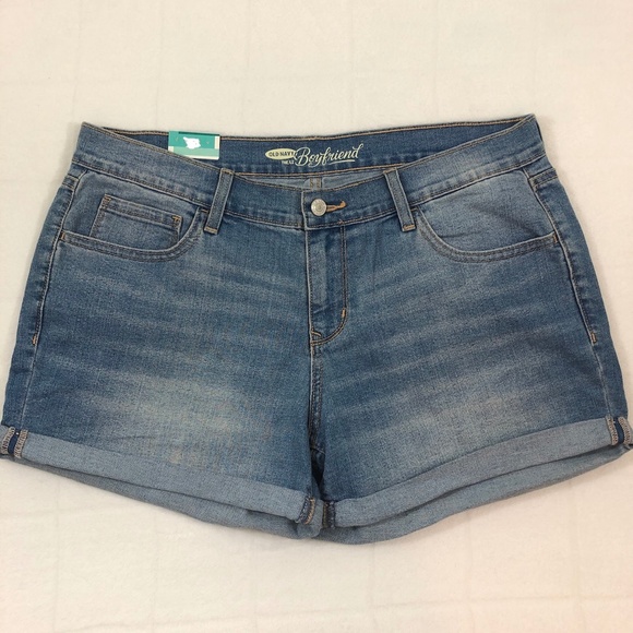 Old Navy Pants - NWT Old Navy Light Wash Denim Shorts